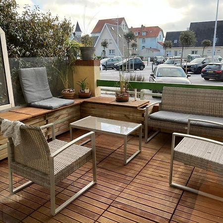 Agreable Appartement Et Terrasse A 2 Pas De La Mer Wimereux Exteriör bild