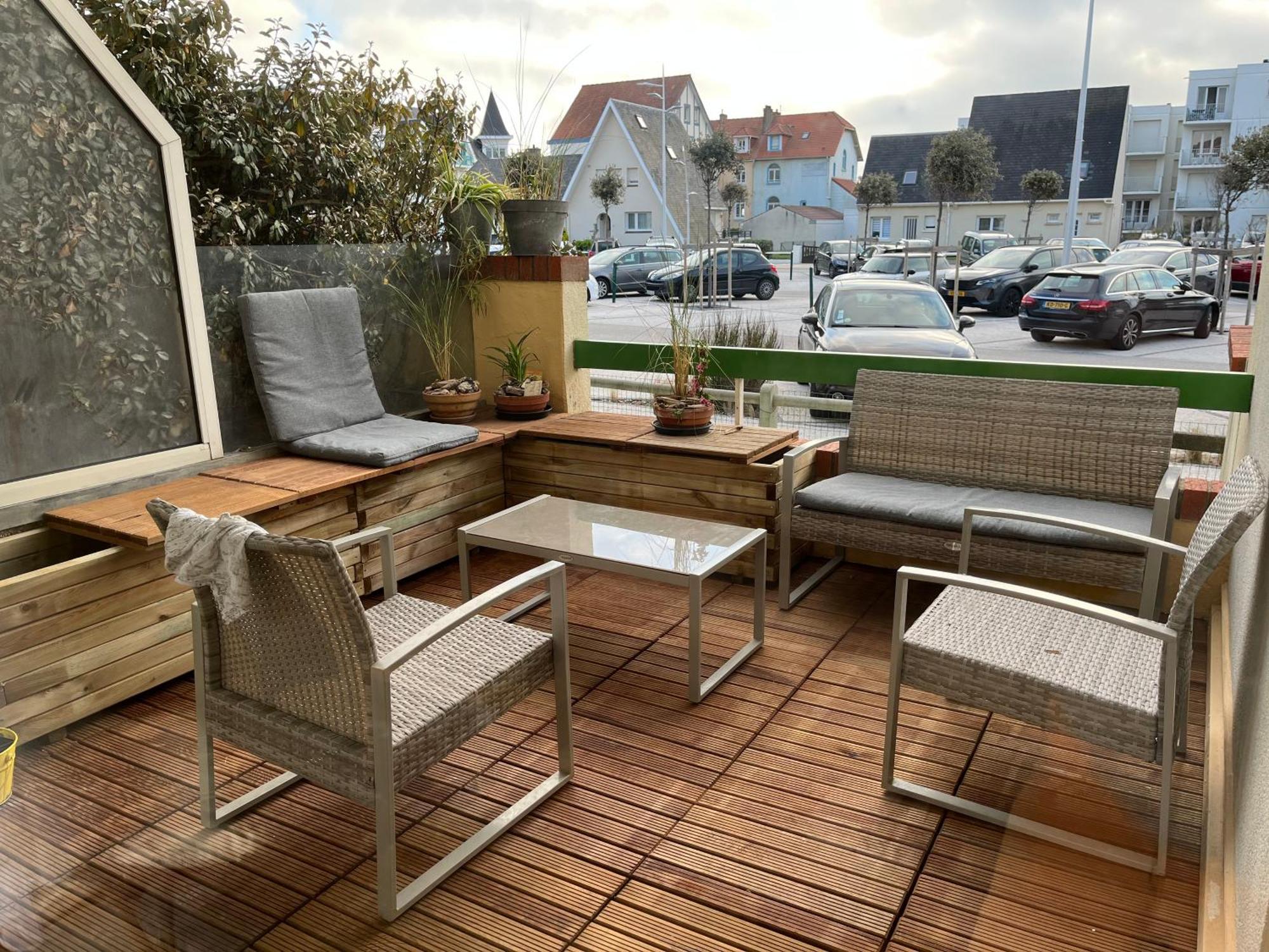 Agreable Appartement Et Terrasse A 2 Pas De La Mer Wimereux Exteriör bild